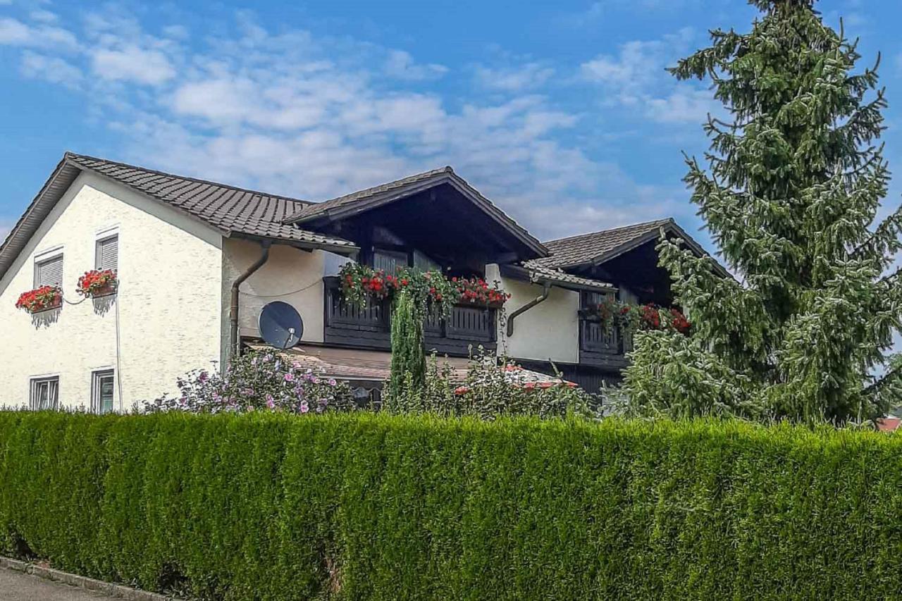 Ferienwohnung Am Hasenweg Ruhstorf an der Rott Luaran gambar